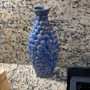 Blue Seashell Pattern Vase